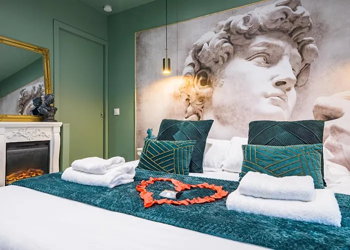 Le Musée d’Aphrodite / JACUZZI
